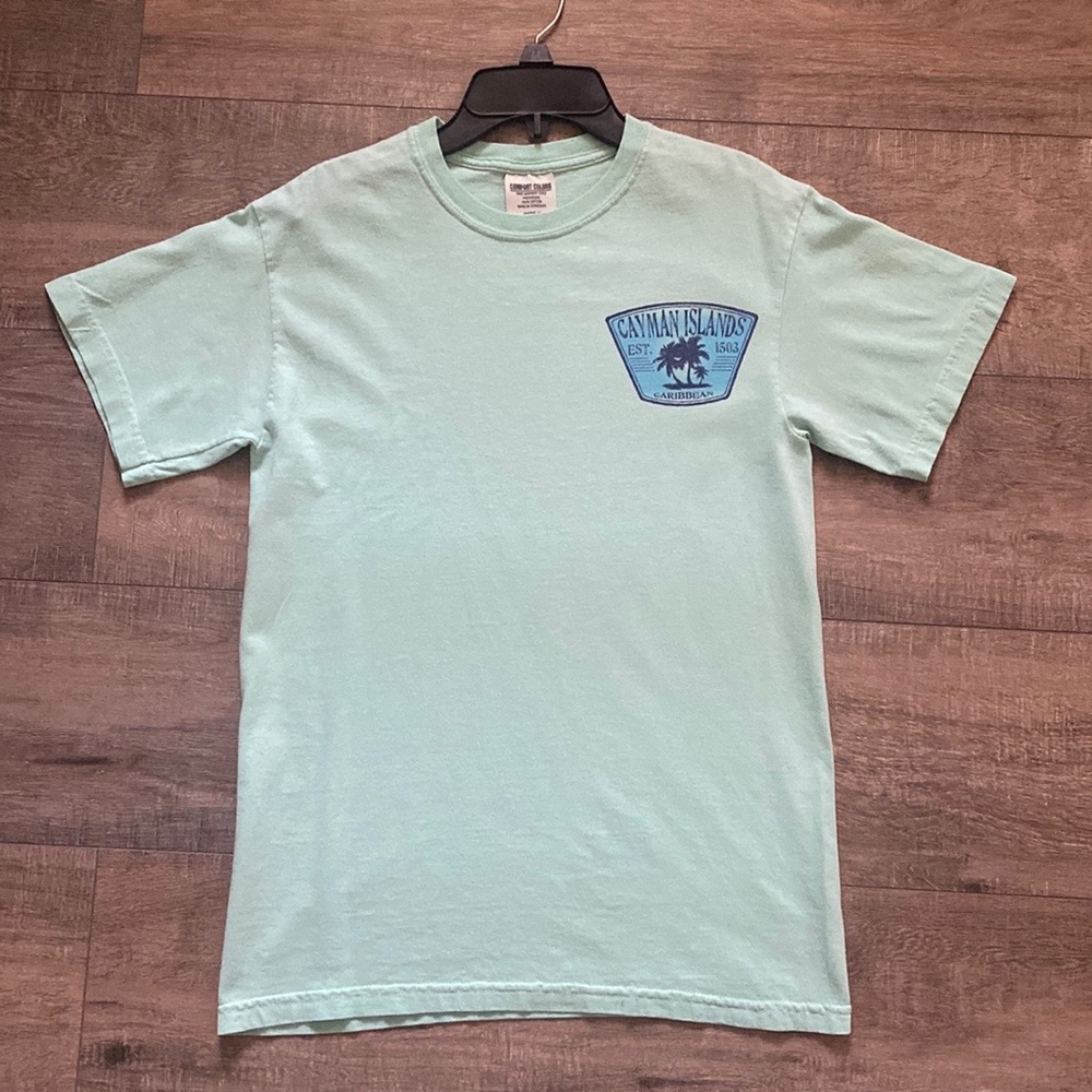 Comfort Colors Caymen Island t-shirt